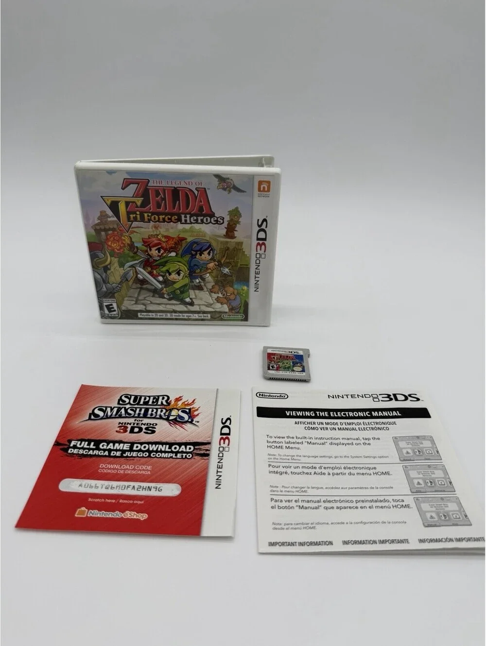 Legend of Zelda: Tri Force Heroes (Nintendo 3DS) 1st Print Complete W/ Manual